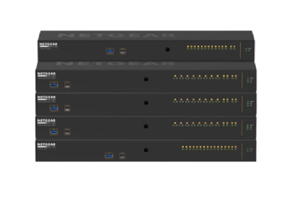 Netgear M4250-26G4F-POE+ MANAGED SWITCH